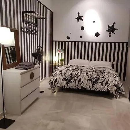 Suite Parking Segun Disponibilidad Seville Exterior photo